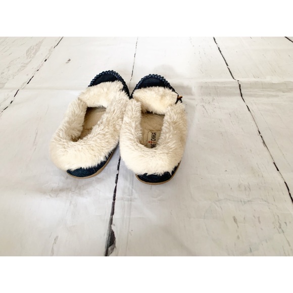 Minnetonka Blue Slippers Shoes Size 9 - Picture 4 of 12